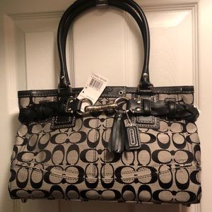 Coach shoulder bag